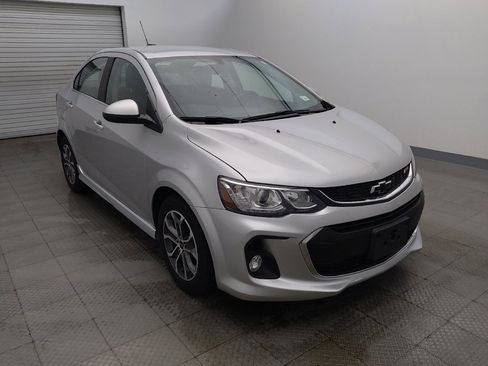 Used 2019 Chevrolet Sonic LT w/ RS Package FWD image 13
