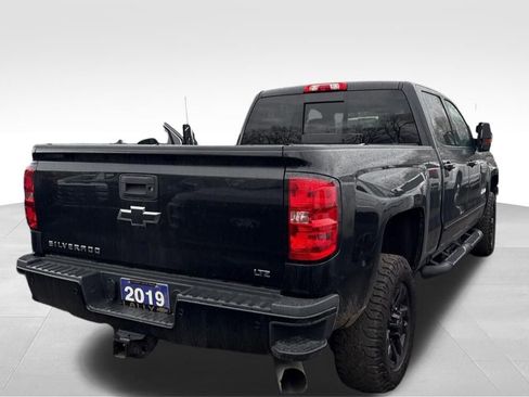 Used 2019 Chevrolet Silverado 2500 LTZ w/ Midnight Edition AWD/4WD image 2