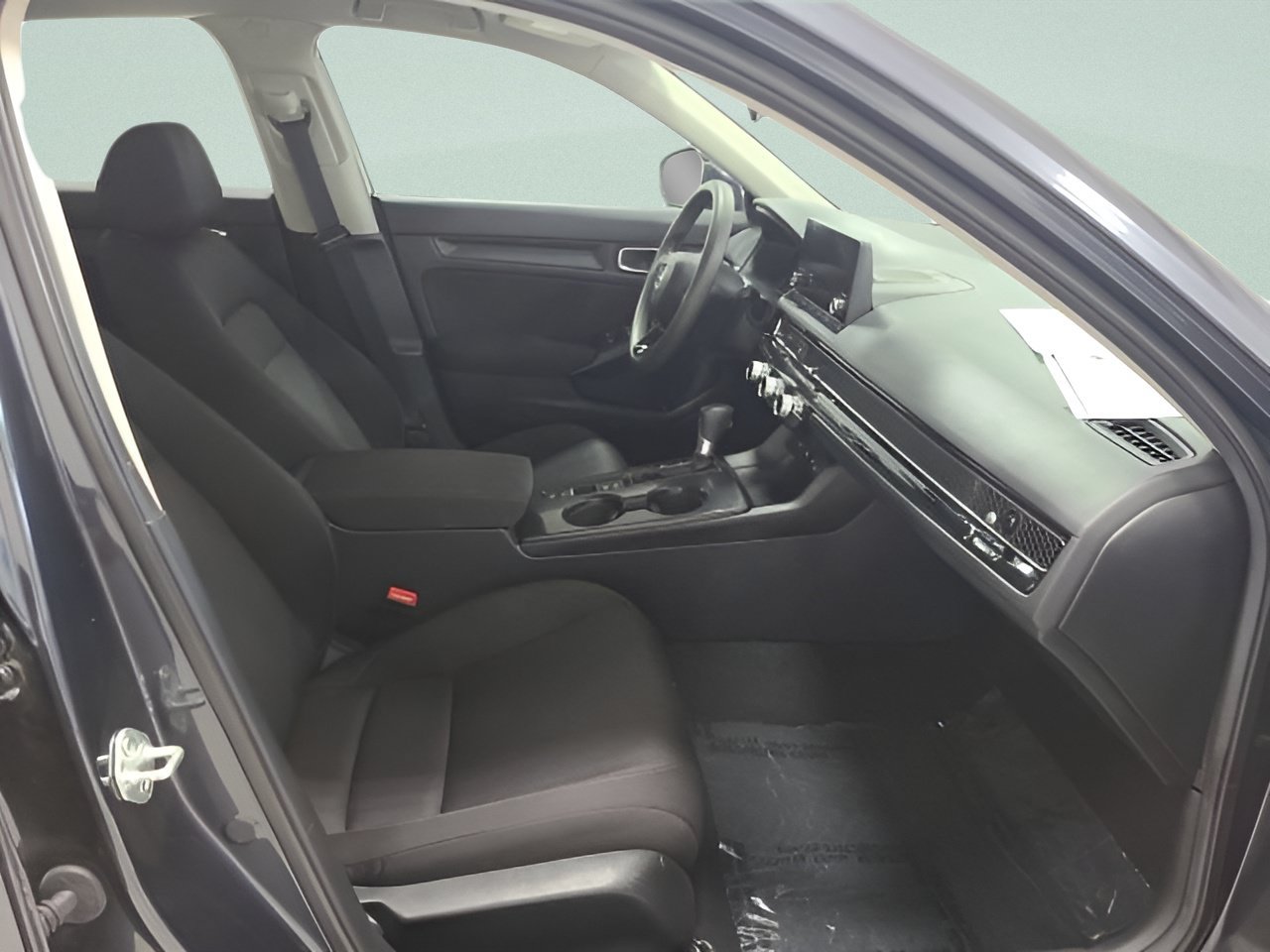 Used 2025 Honda Civic LX image 9