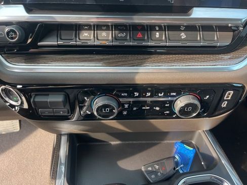 New 2026 Chevrolet Silverado 1500 LT w/ Z71 Off-Road Package image 31