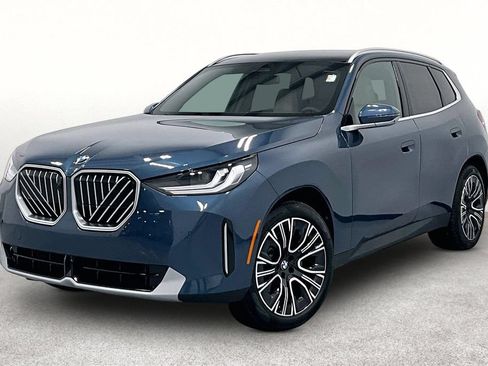 New 2026 BMW X3 xDrive30i w/ Premium Package AWD/4WD image 2