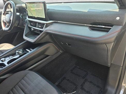 Used 2025 Ford Explorer ST-Line w/ ST-Line Street Pack image 20