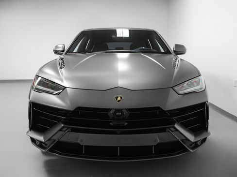 Used 2024 Lamborghini Urus S AWD/4WD image 13