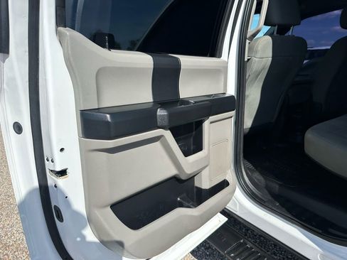 Used 2019 Ford F250 XL w/ Power Equipment Group AWD/4WD image 28