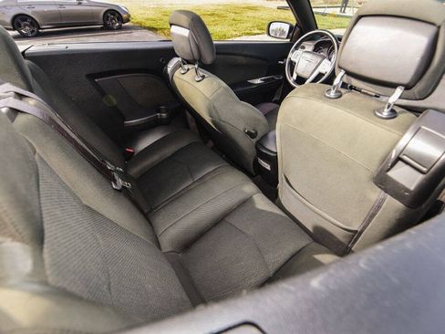 Used 2012 Chrysler 200 Touring FWD image 13