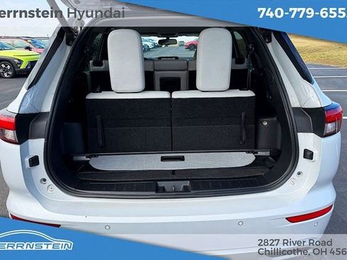 Used 2022 Mitsubishi Outlander SEL image 24