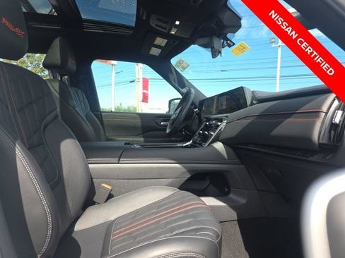 Certified 2026 Nissan Armada PRO-4X AWD/4WD image 14