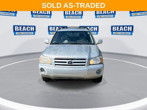 Used 2006 Toyota Highlander 2WD V6 w/ Appearance Pkg image 3