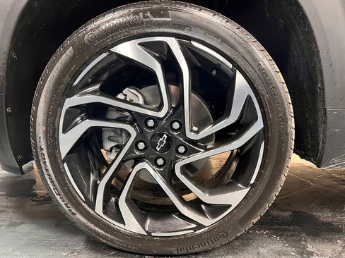 Used 2024 Chevrolet TrailBlazer RS w/ Convenience Package image 29