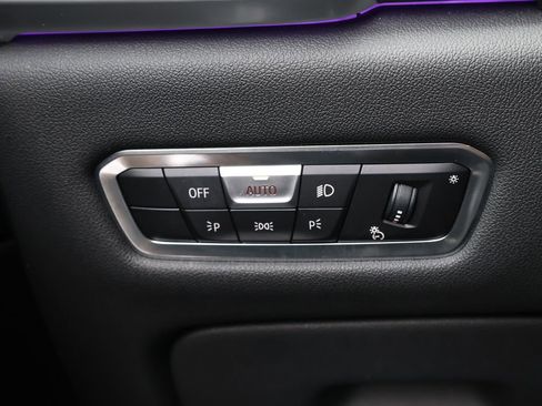 Used 2022 BMW X5 sDrive40i w/ M Sport Package image 40