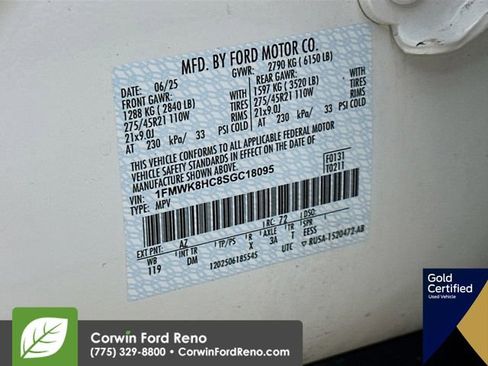 Certified 2025 Ford Explorer Platinum w/ Ultimate Package AWD/4WD image 39