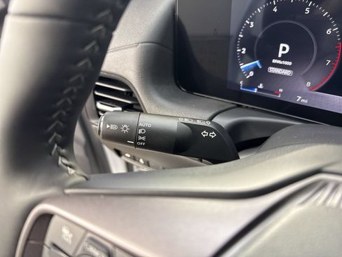 New 2026 Nissan Sentra SV w/ SV Convenience Package FWD image 16