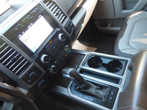 Used 2019 Ford F150 Limited w/ Trailer Tow Package AWD/4WD image 31