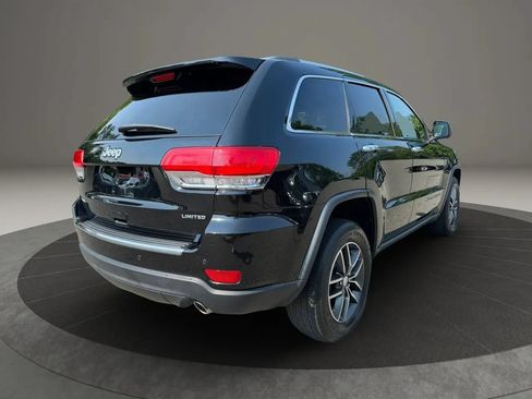 Used 2018 Jeep Grand Cherokee Limited AWD/4WD image 5