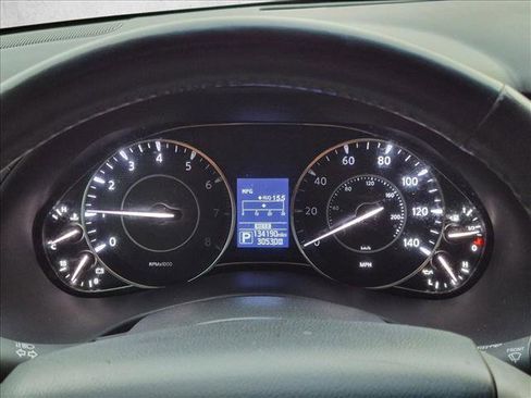 Used 2017 Nissan Armada Platinum w/ Captain Seat Package AWD/4WD image 6