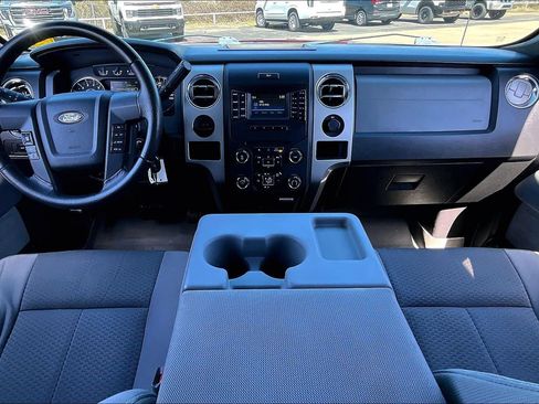 Used 2014 Ford F150 XLT w/ XLT Chrome Package image 14