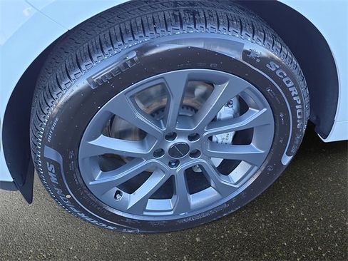 New 2026 Land Rover Range Rover Sport SE image 19