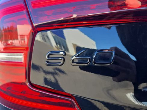 Used 2024 Volvo S60 B5 Plus w/ Protection Package Premier AWD/4WD image 17