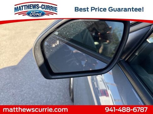 New 2026 Ford Explorer Active w/ Active Comfort Package image 8