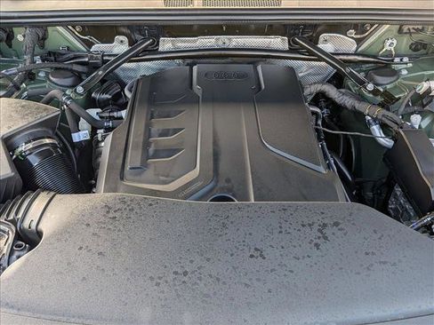 Used 2025 Audi Q5 Premium w/ Convenience Package image 25