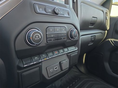 Used 2026 Chevrolet Silverado 1500 W/T w/ WT Value Package image 18