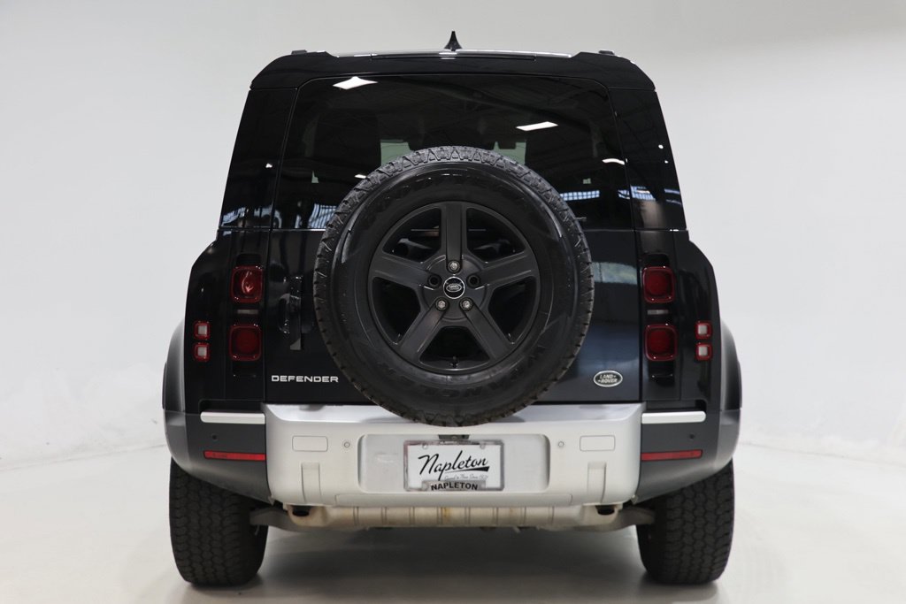 Used 2023 Land Rover Defender 90 S AWD/4WD image 7