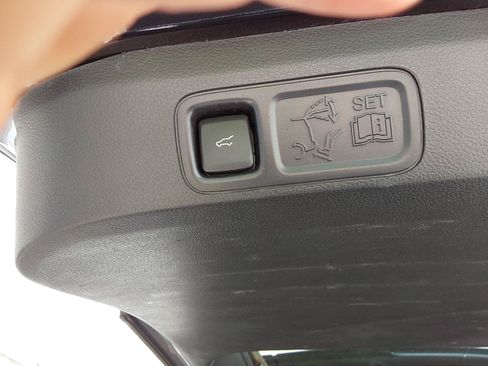 Used 2019 Ford Expedition Max Limited w/ Equipment Group 302A AWD/4WD image 29
