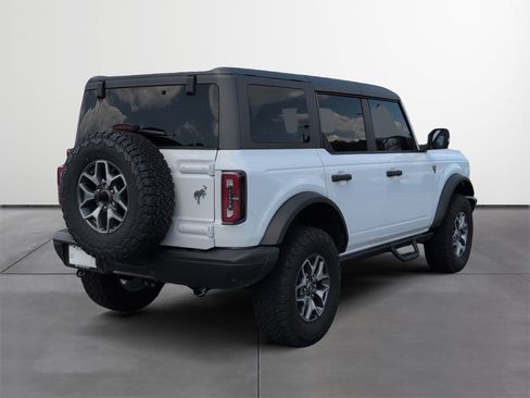 Used 2023 Ford Bronco Badlands AWD/4WD image 5