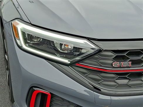 Used 2024 Volkswagen Jetta GLI 40th Anniversary Edition image 9