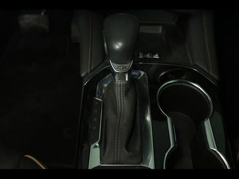 Used 2023 Chevrolet Blazer Premier image 29