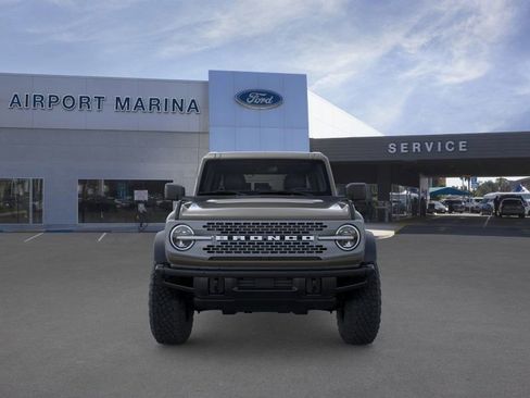 New 2026 Ford Bronco Badlands image 7