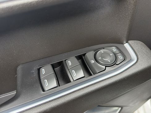 Used 2022 Chevrolet Silverado 1500 RST image 14