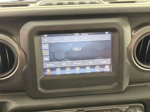 Used 2023 Jeep Wrangler Unlimited w/ Cold Weather Group image 11