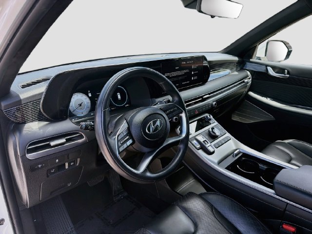 Used 2024 Hyundai Palisade Calligraphy FWD image 9