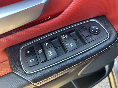 Used 2024 RAM 1500 Rebel image 10