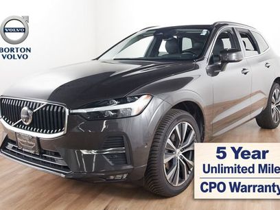 Certified 2022 Volvo XC60 B5 Momentum w/ Advanced Package