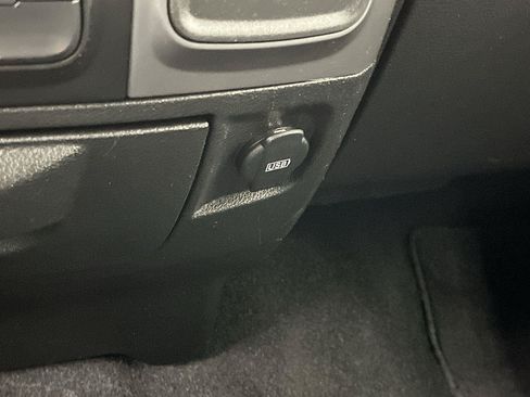 Used 2022 RAM 1500 Warlock AWD/4WD image 20