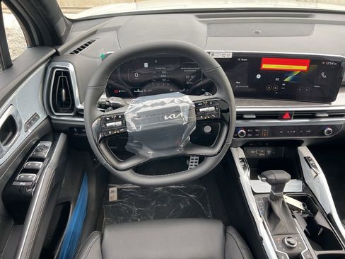 New 2026 Kia Sorento SX Prestige AWD/4WD image 11
