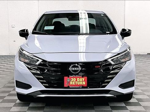 New 2025 Nissan Versa SR w/ Trunk Package image 16