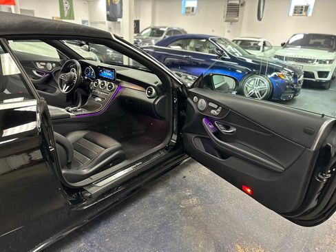 Used 2020 Mercedes-Benz C 300 4MATIC Cabriolet image 34