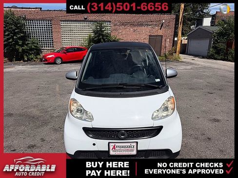 Used 2013 smart fortwo pure RWD image 8