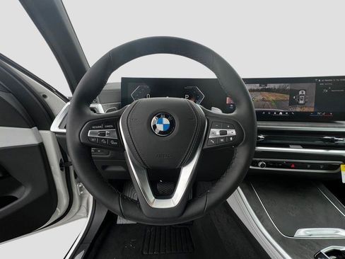New 2026 BMW X5 sDrive40i w/ Parking Assistance Package RWD image 13