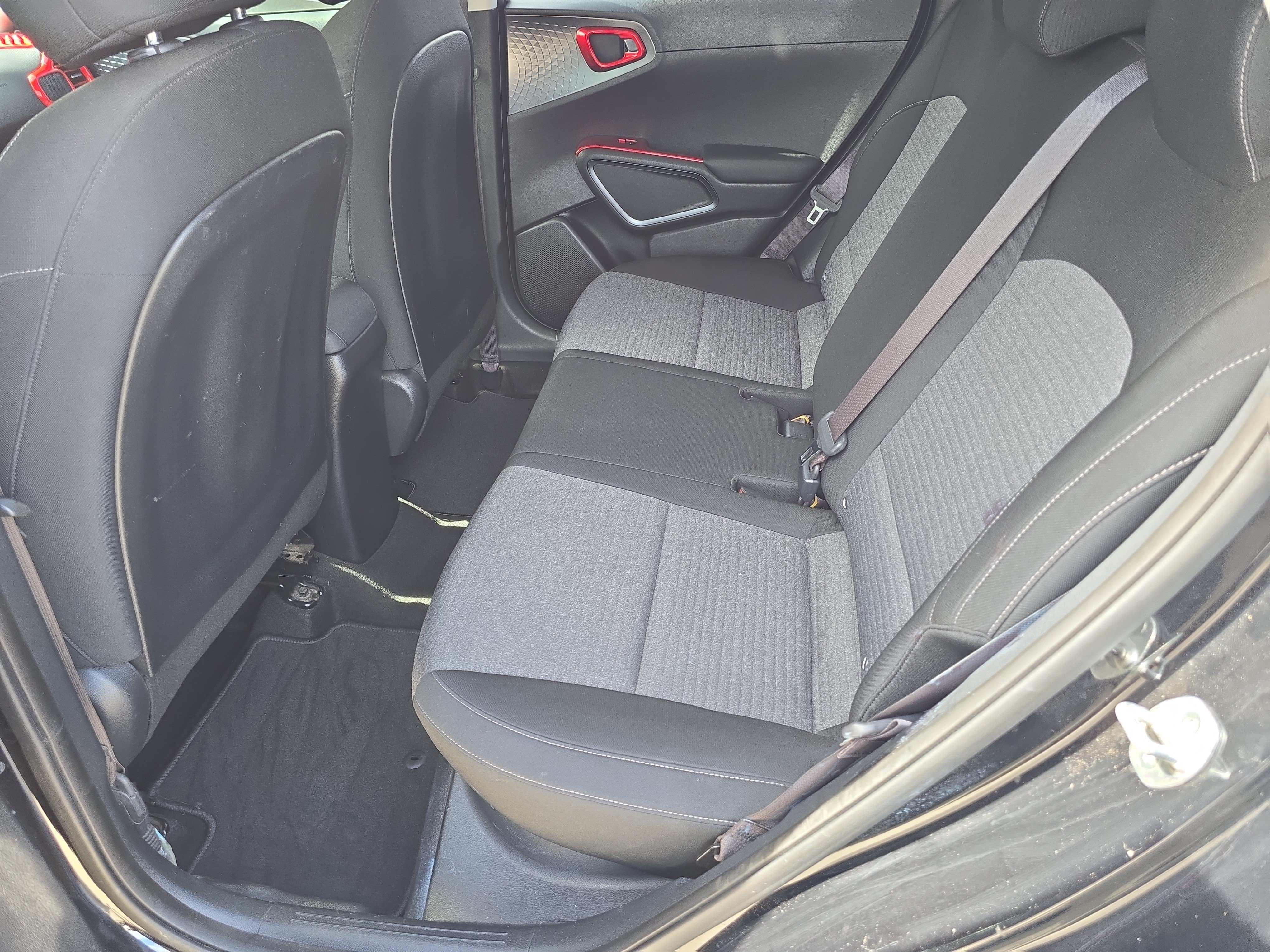 Used 2020 Kia Soul GT-Line w/ GT 2.0L Power Sunroof Package FWD image 16