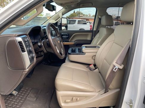 Used 2019 Chevrolet Silverado 2500 LTZ w/ Duramax Plus Package AWD/4WD image 28