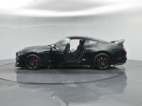 Used 2017 Ford Mustang Shelby GT350R w/ GT350R Equipment Group 920A image 36