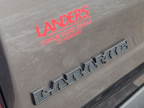 Used 2023 RAM 1500 Laramie AWD/4WD image 13