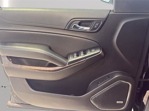 Used 2019 Chevrolet Tahoe LT image 20