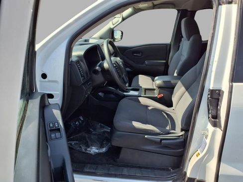 Used 2024 Nissan Frontier S w/ Technology Package RWD image 22