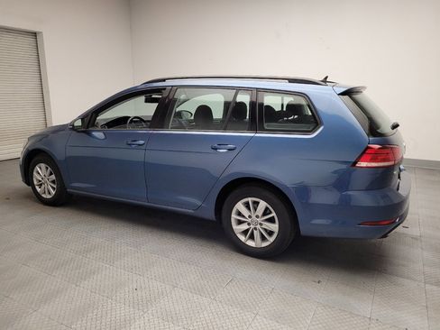 Used 2018 Volkswagen Golf S image 3