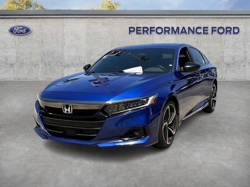 Used 2021 Honda Accord Sport image 2